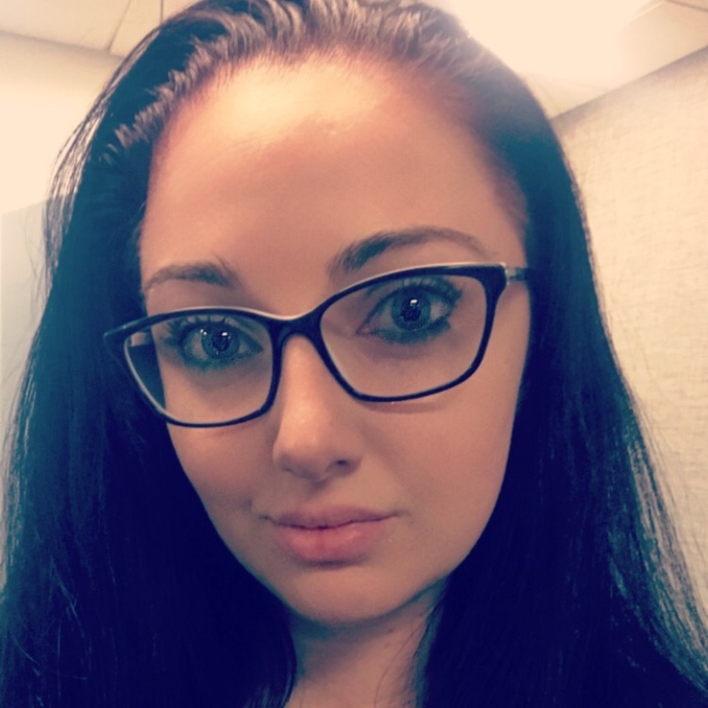 Meet your Posher, Ashley